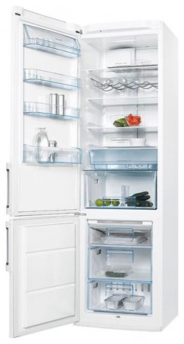 Холодильник Electrolux ENA 38933 W Фото